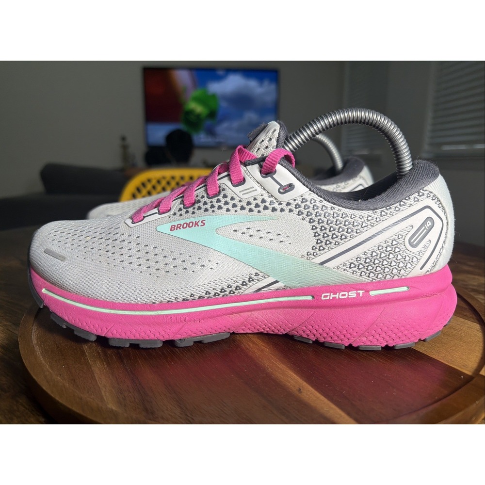 Brooks Ghost 14 Womens Size 9.5 B Running Shoes Gray Pink Yucca 1203561B024